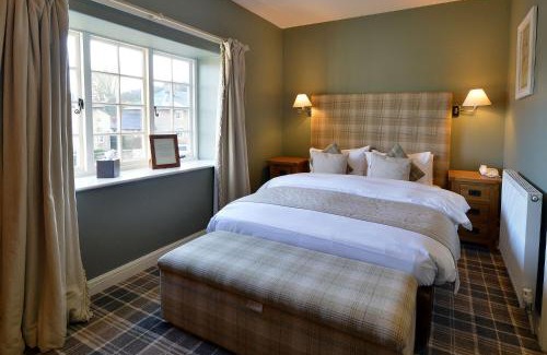 Gilling East Hotel | The Fairfax Arms