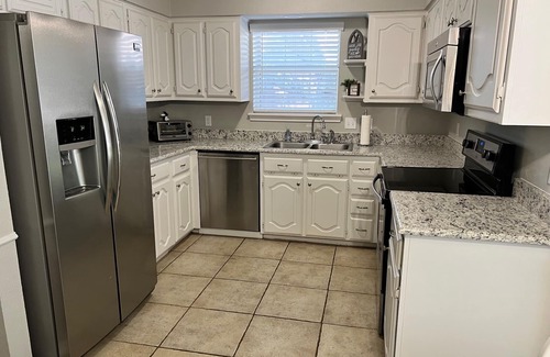 Greenville House | The Fairway - Your Home Away From Home