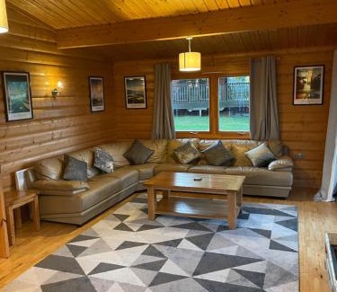 Kenwick House | The Fairways, Kenwick Retreats