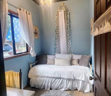 Monroe Apartment | The Fairytale Cottage at High Rock Castle