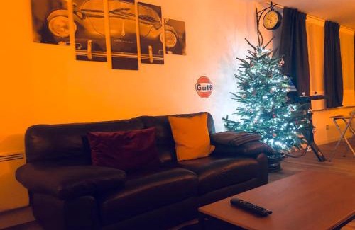 Old Town Apartment | The Family industry