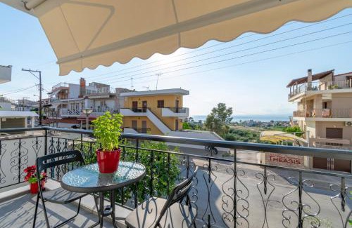 Neos Marmaras Apartment | The Family Room
