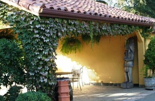 North Woodbridge Cottage | The Famous Beautiful Viaggio River Cottage Can Now Be Yours For Overnight Stays