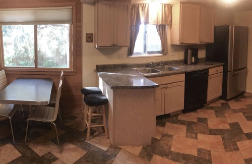 Park East House | The Fantastic Classic Family Home in Boulder ⭐️ Great location, comfort & value!