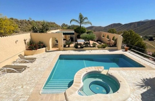 Turre House | The Faramondos
