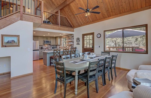 Pine Apartment | The Faraway Lodge in Pine