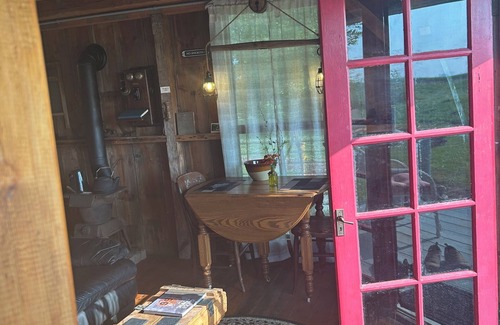 McLean County Cabin | The Farmers Cabin