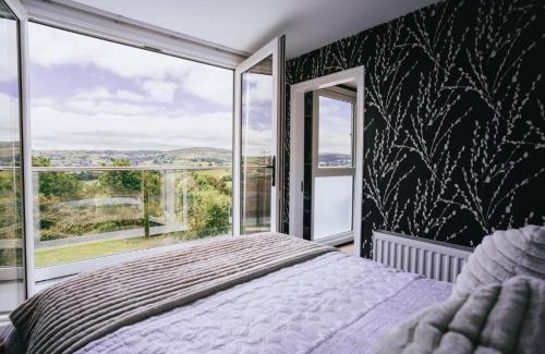 Rhyd-y-foel House | The Farmhouse at Bryn Defaid