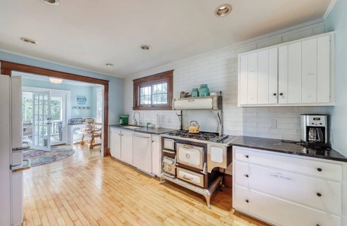 South Hero House | The Farmhouse at South Hero