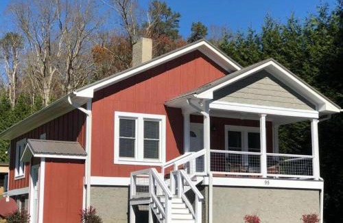 Skyland House | The Farmhouse at Wolfehaven