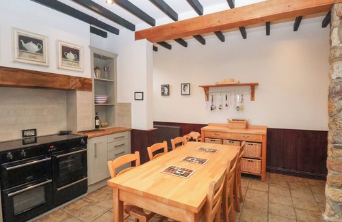 Fylingdales Cottage | THE FARMHOUSE, family friendly, with a garden in Robin Hood’s Bay