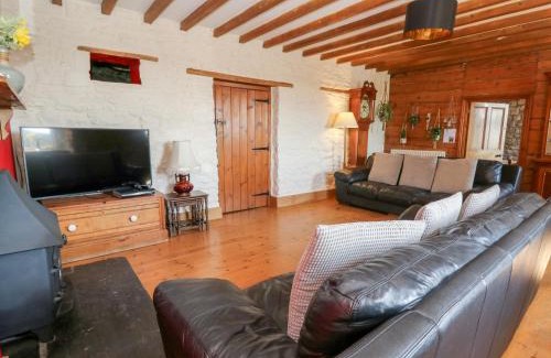 Felinfach House | The Farmhouse