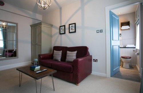 Mackworth Hotel | The Farmhouse