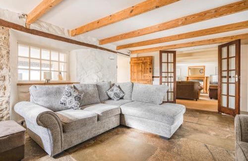 Grampound House | The Farmhouse