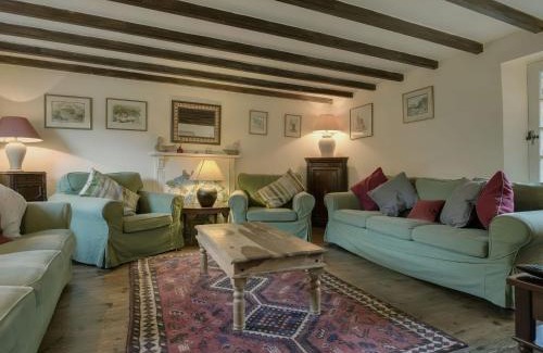 Mary Tavy House | The Farmhouse