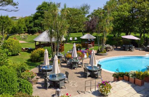 St. Saviour Hotel | The Farmhouse Hotel and Restaurant