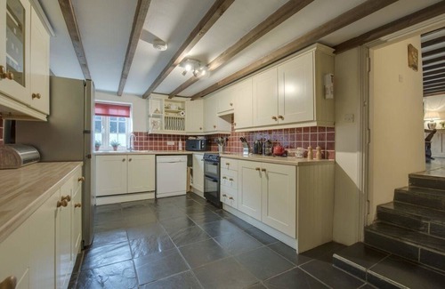 Mary Tavy Cottage | THE FARMHOUSE, pet friendly, country holiday cottage in Lydford