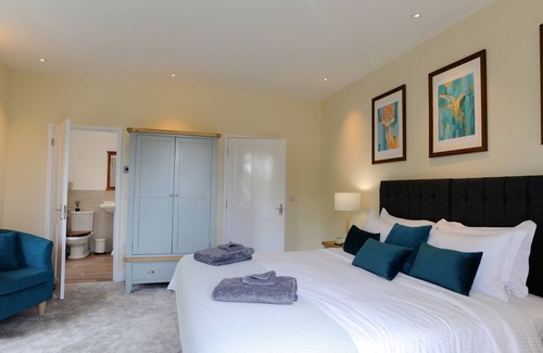 Newport House | The Farmhouse - Stunning Coastal Luxury in Brook