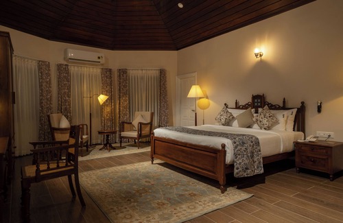 Suryanelli Hostel | The Farside Munnar