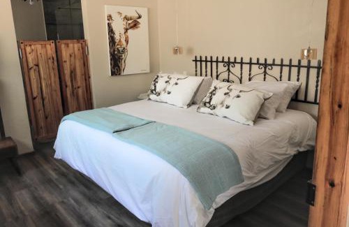 Fouriesburg Hotel | The Fat Mulberry Guest Farm