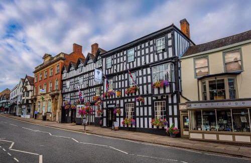 Moreton Hotel | The Feathers Hotel, Ledbury - The Coaching Inn Group