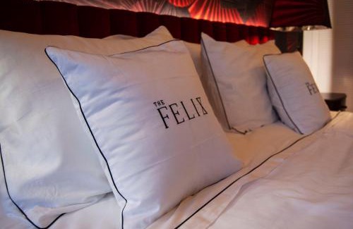Santos Bed & Breakfast | The Felix 10
