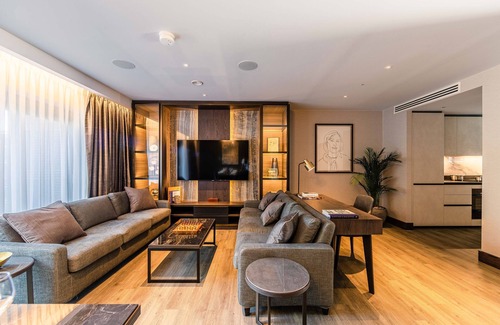 Cambridge House | The Fellows House Mews