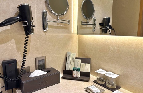 Goregaon East Hotel | The Fern Goregaon