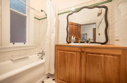 Benhar Bed & Breakfast | The Fern & Thistle Luxury Accommodation