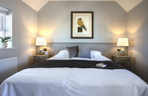 Woodham Ferrers Bed & Breakfast | The Ferry Boat Inn