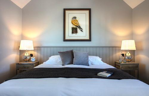 Woodham Ferrers Bed & Breakfast | The Ferry Boat Inn