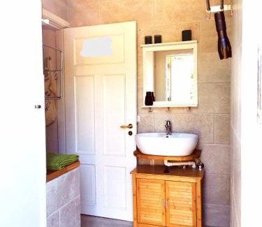 Arnager House | The FIG Studio - "Den Gule Svane" Guest House - near Rønne & Beach
