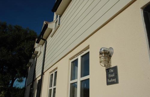 Bruton Apartment | The Final Furlong, Bruton