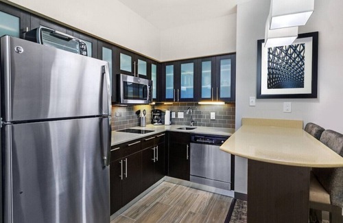 Humble House | The Finest Staycation for Families! W/ Pool!