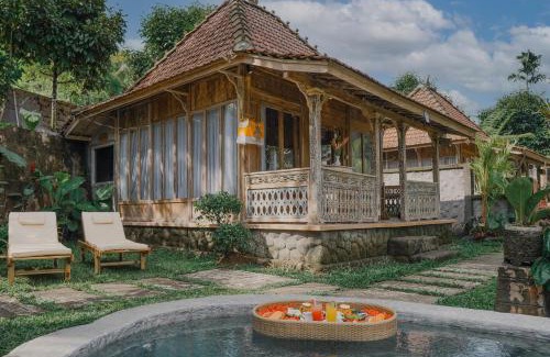 Taro Villa | The Fire Flies Garden Villa