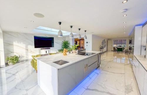 Frampton House | The Firs