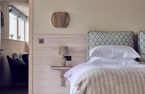 Broadway Hotel | The Fish Hotel