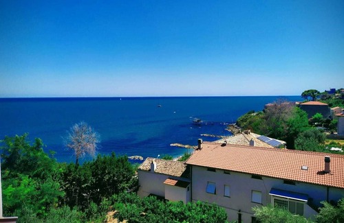 Marina di San Vito Apartment | THE FISHERMAN'S REFUGE