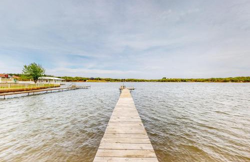Bowie House | The Fishing Hole