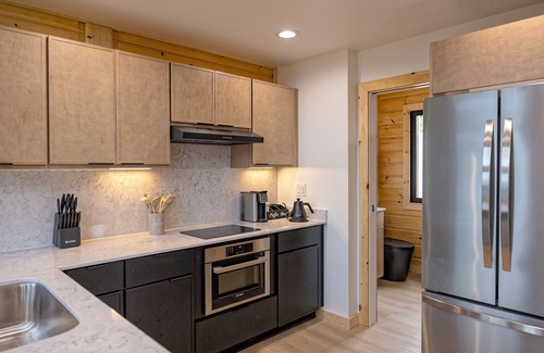 Bristol House | The Fives - 22455 Zen Height