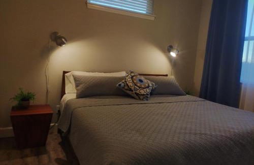 Petaluma House | The Flat at the Cork Oak