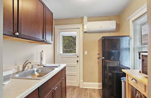 Lake Geneva Apartment | The Flats of Lake Geneva- Suites 1 and 2- Rent two neighboring suites in the heart of town!