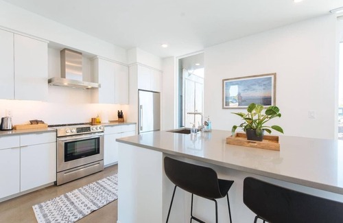 Egg Harbor House | The Flats on Church Street - #202