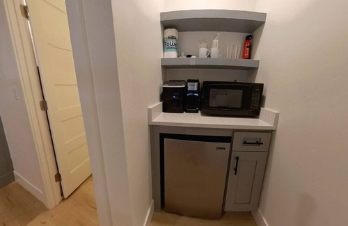 Coeur d'Alene Apartment | The Flats - Suite 8 - Full sized bed - Downtown CDA