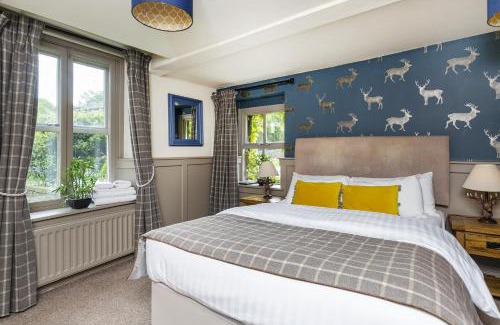 Ainley Top Hotel | The Fleece Inn at Barkisland