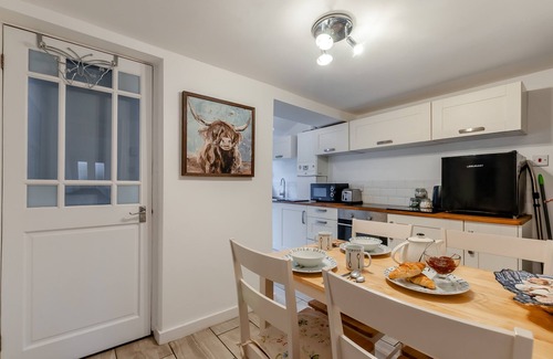 Birchington House | The Flint Cottages - Two Bedroom House, Sleeps 3