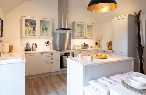 Spelsbury Cottage | The Fold - sleeps 4 guests in 2 bedrooms