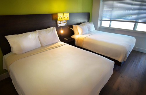 North Auburn Hotel | The Foothills Motel