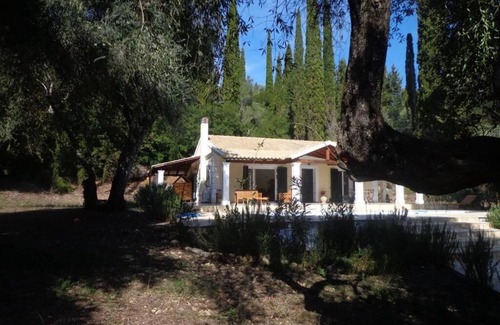 Dafnata Villa | The Forest Villa - Peace and relaxation in an idyllic location