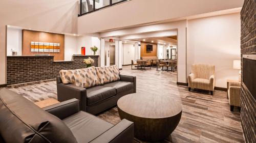 Anaconda Hotel | The Forge Hotel BW Signature Collection